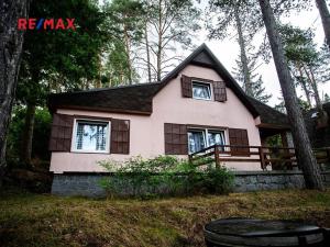 Prodej chaty, Jesenice, U Velkého rybníka, 67 m2
