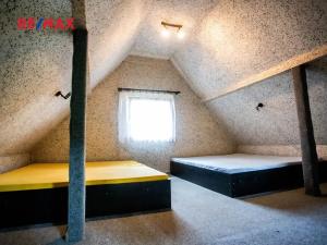 Prodej chaty, Jesenice, U Velkého rybníka, 67 m2