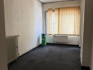 Pronájem obchodního prostoru, Chomutov, Školní pěšina, 72 m2