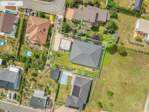 Prodej rodinného domu, Králův Dvůr - Křižatky, Na Vinohradech, 136 m2