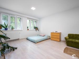 Pronájem bytu 2+kk, Pardubice - Bílé Předměstí, Bulharská, 60 m2