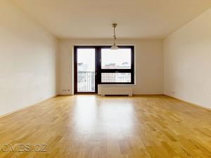 Pronájem bytu 2+kk, Praha - Holešovice, U Uranie, 70 m2