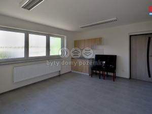 Pronájem obchodního prostoru, Svitavy - Předměstí, Tolstého, 23 m2