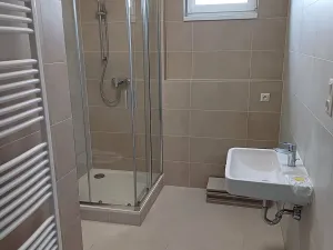 Pronájem bytu 1+kk, Praha - Lipence, Oddechová, 35 m2