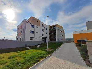 Pronájem bytu 1+kk, Praha - Lipence, Oddechová, 35 m2