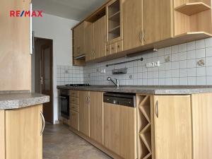 Prodej bytu 3+1, Praha - Řepy, Španielova, 77 m2