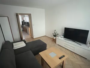 Pronájem bytu 2+1, Břeclav, Smetanovo nábřeží, 56 m2