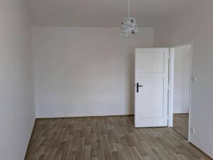 Pronájem bytu 2+1, Opava, Dolní náměstí, 76 m2