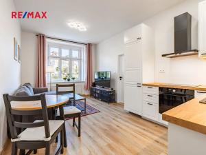 Pronájem bytu 3+kk, Praha - Libeň, Františka Kadlece, 61 m2