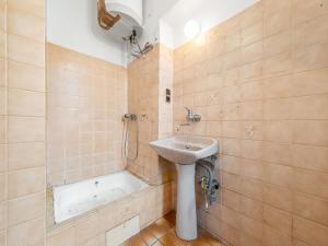 Prodej bytu 2+1, Praha - Smíchov, Vltavská, 81 m2