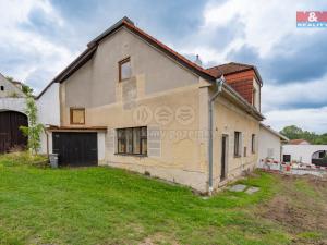 Pronájem atypického bytu, Hoštice, 60 m2