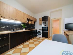 Prodej bytu 2+1, Praha - Žižkov, Biskupcova, 69 m2