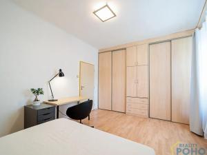 Prodej bytu 2+1, Praha - Žižkov, Biskupcova, 69 m2