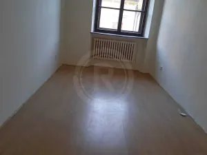 Pronájem bytu 3+1, České Budějovice, Hroznová, 85 m2