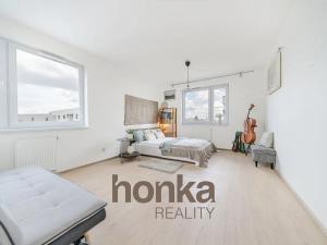 Prodej bytu 2+kk, Praha - Vysočany, Strnadových, 65 m2