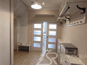 Prodej bytu 3+kk, Kašperské Hory, Náměstí, 90 m2