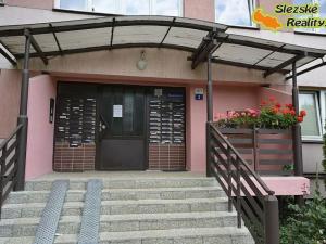 Pronájem bytu 2+kk, Ostrava, Řecká, 70 m2