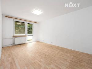 Prodej bytu 4+1, Hostinné, Sídliště, 87 m2