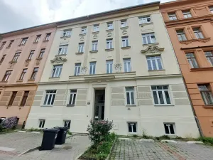 Pronájem bytu 2+1, Brno, Zborovská, 66 m2