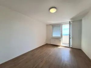 Pronájem bytu 2+1, Brno, Kamínky, 65 m2