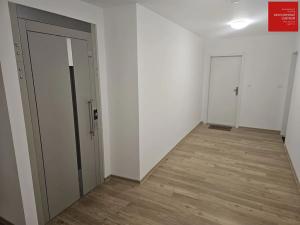 Pronájem bytu 2+kk, Mariánské Lázně, Hlavní třída, 60 m2