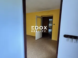 Prodej rodinného domu, Vlkaneč, 244 m2