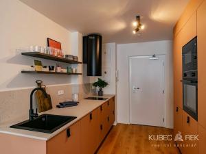 Pronájem bytu 2+kk, Praha - Chodov, Čenětická, 46 m2