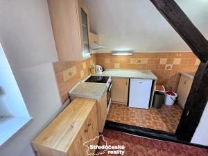 Pronájem bytu 3+kk, Praha - Hrdlořezy, Hrdlořezská, 85 m2