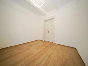 Pronájem bytu 2+kk, Praha - Nusle, V luhu, 59 m2