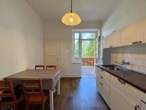 Pronájem bytu 2+1, Brno, Těsnohlídkova, 87 m2