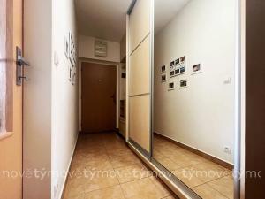 Pronájem bytu 2+kk, Pardubice, Jozefa Gabčíka, 55 m2