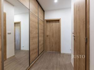 Pronájem bytu 2+1, Uherské Hradiště, Šafaříkova, 57 m2