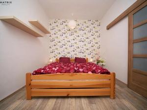 Pronájem bytu 2+kk, Praha - Holešovice, Jankovcova, 45 m2