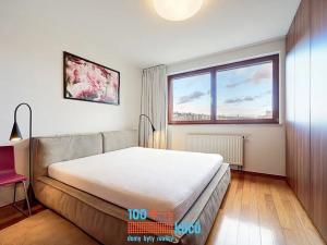Pronájem bytu 3+kk, Praha - Vysočany, Paříkova, 100 m2