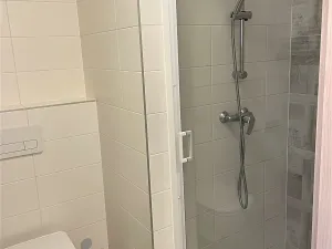 Pronájem bytu 1+kk, Praha - Stodůlky, Holýšovská, 32 m2