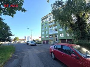 Prodej bytu 3+1, Praha - Újezd nad Lesy, Žárovická, 63 m2