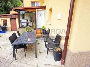 Prodej rodinného domu, Střemy, 240 m2