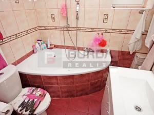 Prodej rodinného domu, Střemy, 240 m2