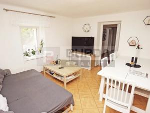 Prodej rodinného domu, Střemy, 240 m2
