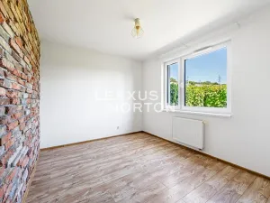 Pronájem bytu 4+kk, Praha - Vysočany, Strnadových, 119 m2