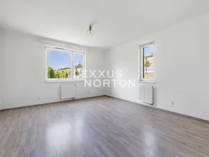 Pronájem bytu 4+kk, Praha - Vysočany, Strnadových, 119 m2
