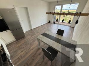 Pronájem bytu 2+kk, Plzeň, Srncová, 52 m2