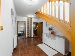 Prodej rodinného domu, Adamov, Třešňová, 219 m2