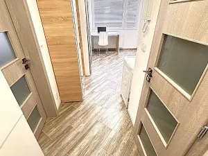 Pronájem bytu 2+kk, Plzeň, U Jam, 39 m2