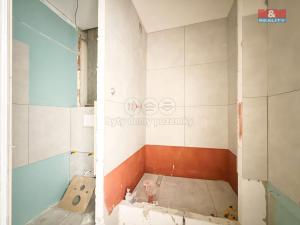 Prodej bytu 1+1, Karviná - Hranice, Bratr. Veverkových, 34 m2