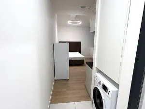 Pronájem bytu 1+kk, Praha - Vysočany, Poděbradská, 26 m2