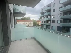 Pronájem bytu 2+kk, Praha - Prosek, Čakovická, 52 m2
