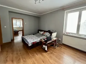 Pronájem bytu 2+kk, Nové Strašecí, Husova, 58 m2