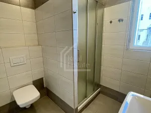 Pronájem bytu 2+1, Praha - Holešovice, Bubenské nábřeží, 73 m2
