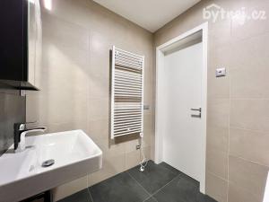 Pronájem bytu 2+kk, Olomouc, Ostrovní, 62 m2